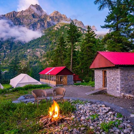 Sailya Camping And Trekking Saturang Exterior photo